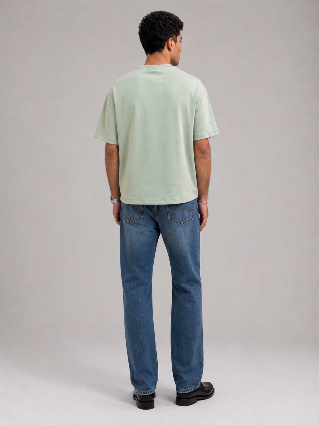 Oversized T-Shirt with Side Slits – Mint Green T-shirt CIZARO - Cizaro Jeans