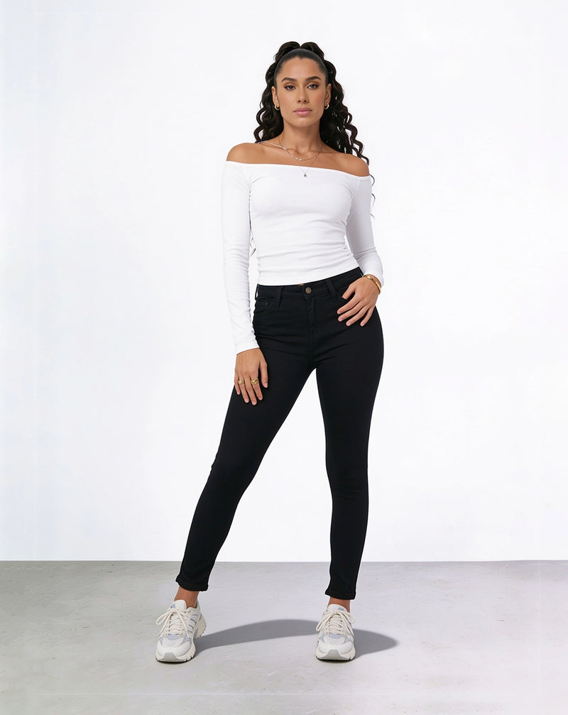 Black skinny trousers with a slim fit and high waist
