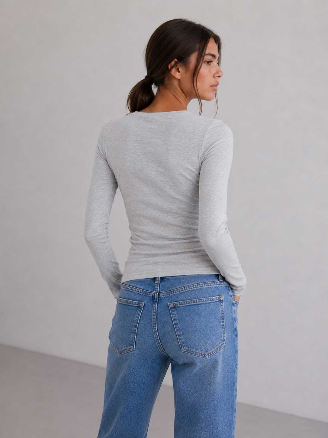 Double-Layer Fitted long Sleeve Crew neck Top _ Gray Top CIZARO - Cizaro Jeans