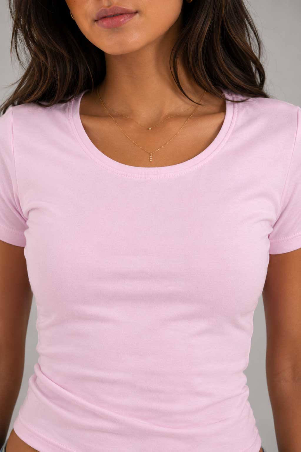 Double-Layer Fitted Short Sleeve U-Neck Top – Soft Blush Pink T-shirt CIZARO - Cizaro Jeans