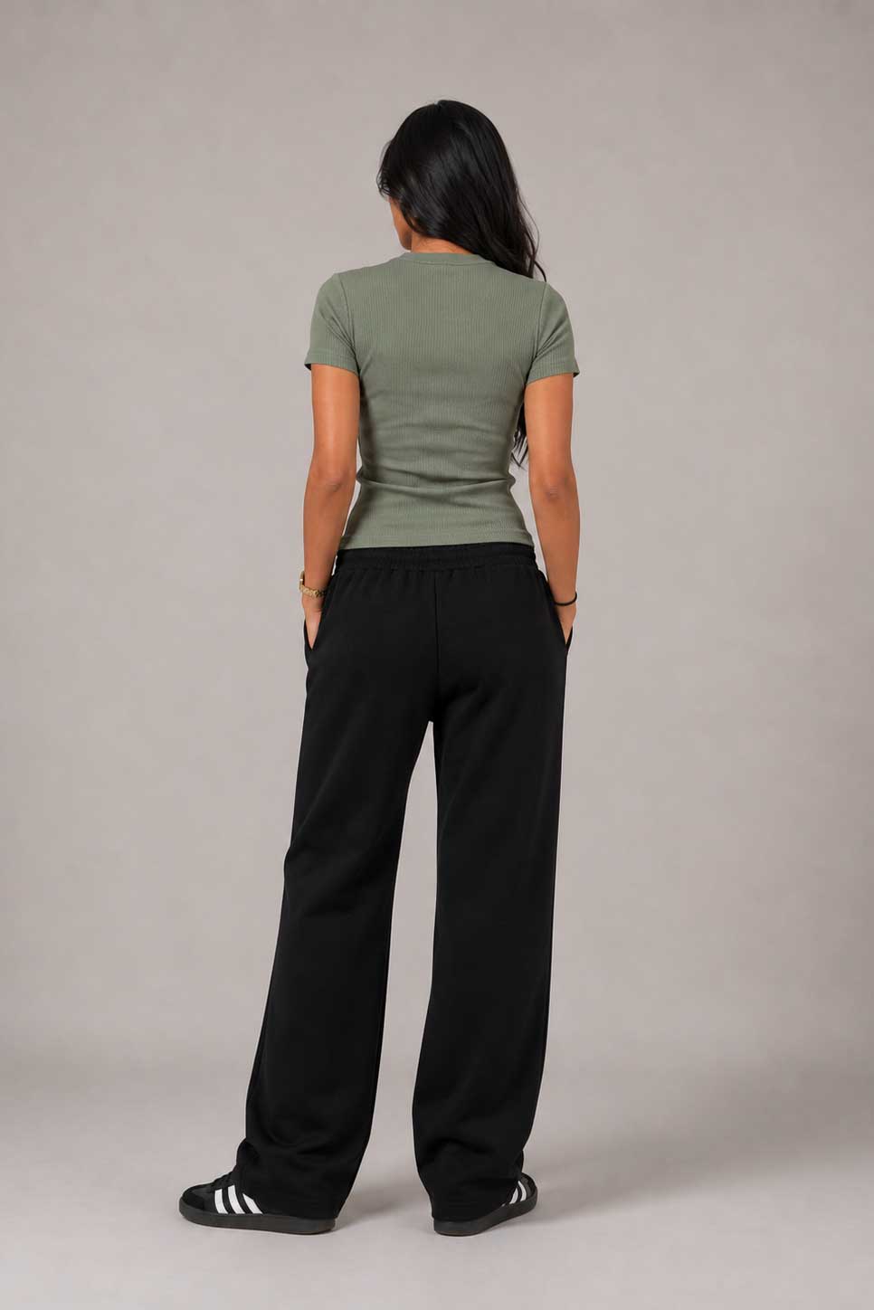 Short Sleeve Crew Neck Ribbed Top – Olive Top CIZARO - Cizaro Jeans