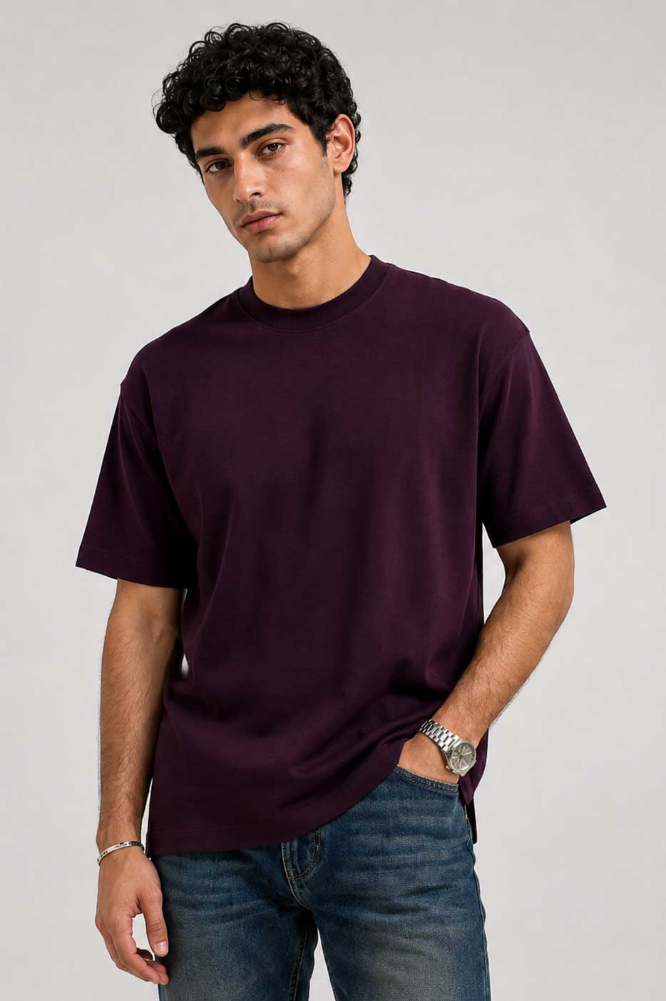 Oversized T-Shirt with Side Slits | Burgundy T-shirt CIZARO - Cizaro Jeans